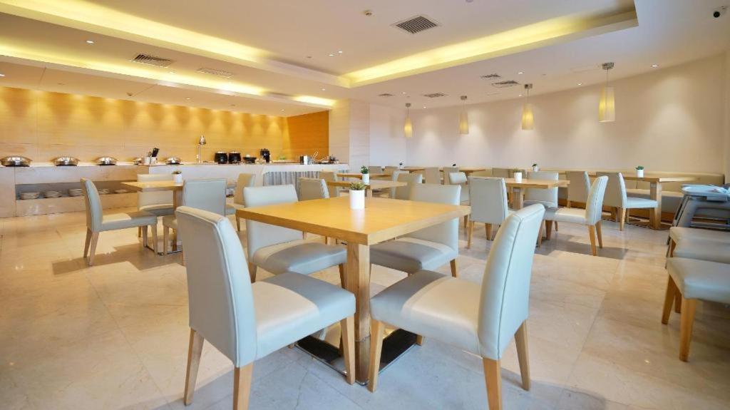 Ji Hotel Tianjin Binjiangdao Exteriör bild